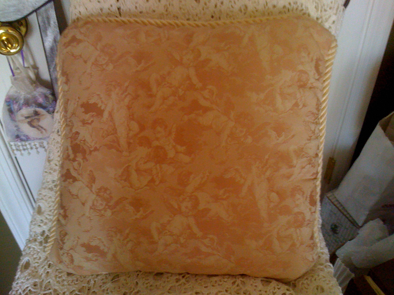 Pillow - Cherubs
